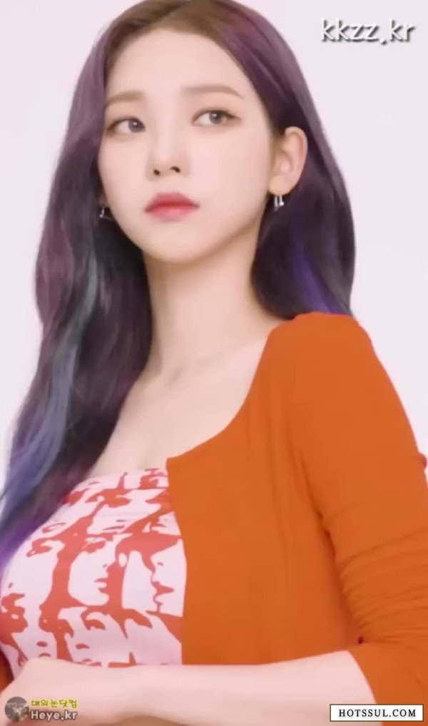 이기적인 비주얼 에스파 카리나 움짤 이기적인 비주얼 에스파 카리나 움짤